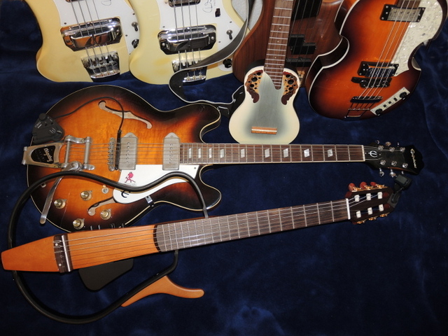 20131207-04_guiters.jpg