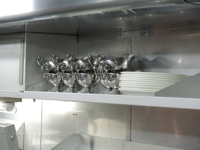 20160525-16_dining car.JPG